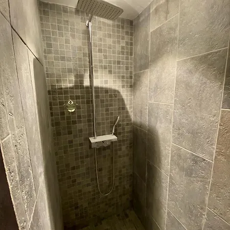 Le Clos De La Chapelle Pensión