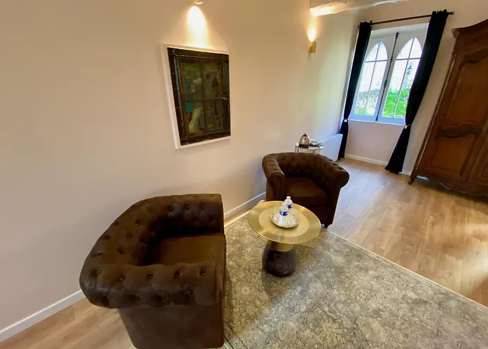 Le Clos De La Chapelle באיו