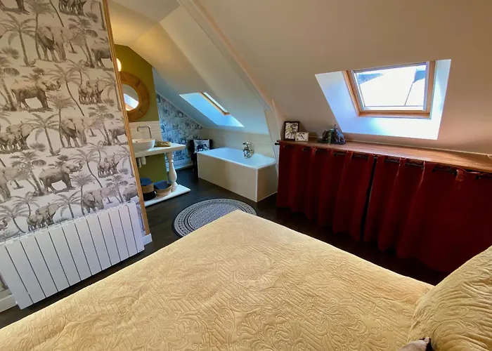 Le Clos De La Chapelle 3*