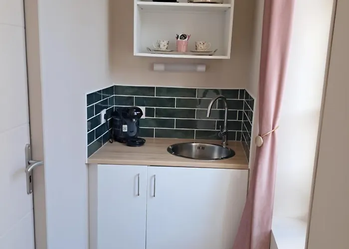 Le Clos De La Chapelle בית הארחה באיו