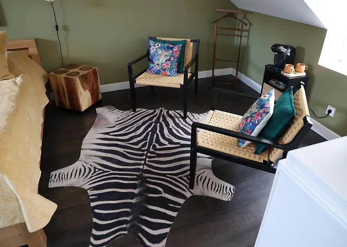 בית הארחה Le Clos De La Chapelle באיו