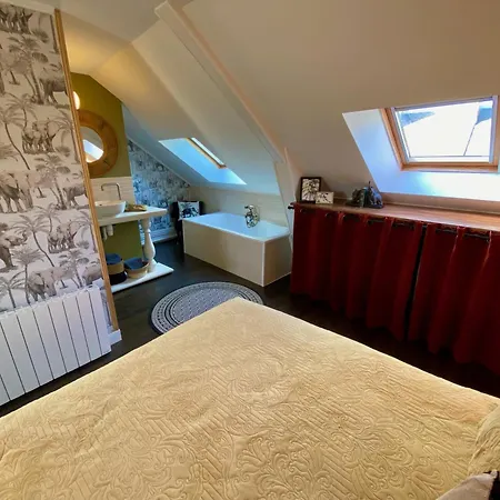 Le Clos De La Chapelle 4*